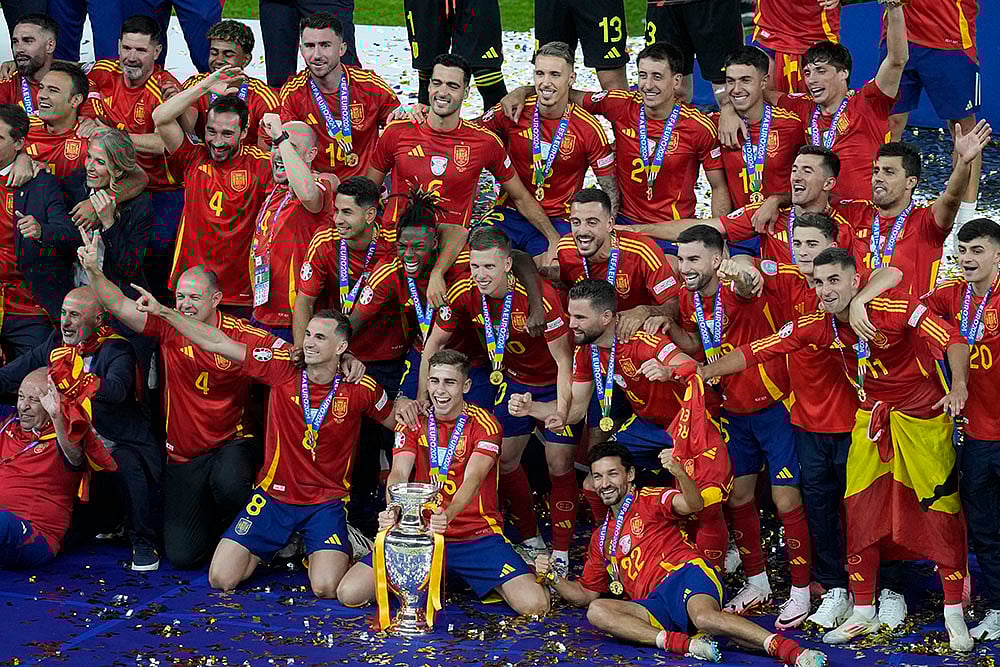 | Photo: AP/Thanassis Stavrakis : Euro 2024 Final: Spain won the game 2-1. 
